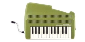 Suzuki Andes 25F Wind Keyboard 25-Key Melodica Recorder with Mouthpiece & Strap - Picture 1 of 4