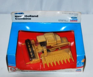 Vintage 1989 1/64 ERTL New Holland Combine With Both Heads New Factory Sealed - Picture 1 of 5
