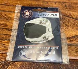 Houston Astros Space City Logo Astronaut Helmet Lapel Pin Exclusive Wincraft - Picture 1 of 2