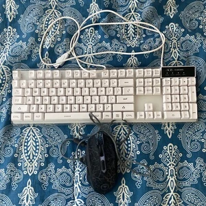 MAGEGEE Gaming Keyboard And Mouse Combo - Picture 1 of 5