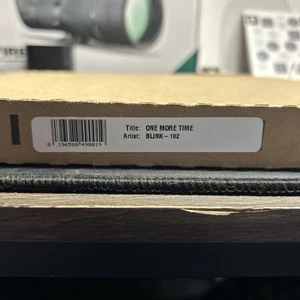 Blink 182 – One More Time… Limited Edition Opaque White LP Album Vinyl - New - Picture 1 of 4