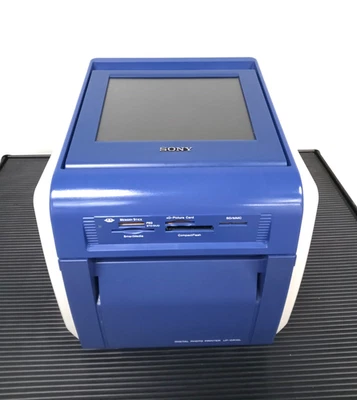 Sony SnapLab Digital Photo Printer UP-CR10L - Image 1 of 4