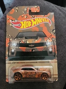HOT WHEELS 2016 Camouflage Series 12 CAMARO ZL1 CONCEPT Metallic Bronze MC5s - Picture 1 of 3