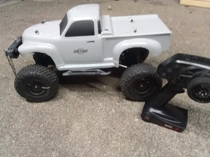 Carcasa de camión Hpi?crawler, Chevy con mejoras/motor de 35 vueltas  - Imagen 1 de 20