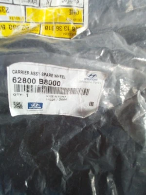 Hyundai Spare Tire Carrier For 2013 To 2019 Santa Fe OEM - Image 1 of 4