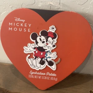 NEW Disney Mickey & Minnie Mouse Heart Shaped 12 Color Eyeshadow Palette Make Up - Picture 1 of 4
