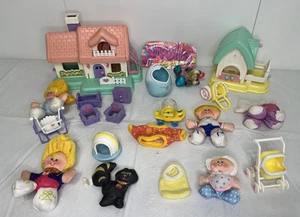 Konvolut 80er Jahre Fisher-Price Glättchen Tiere Menschen Haus Stall Zubehör... - Bild 1 von 24