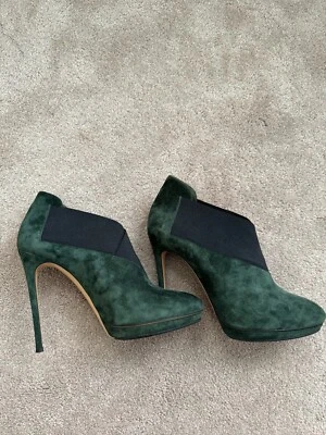 Botas de Gamuza Verde Cazador Diseñador Casadei Talla 39 Italia $895 Foto 1 de 4