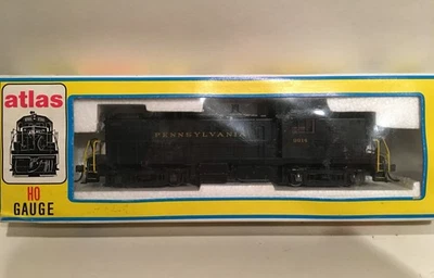HO Atlas Kato 8106 Pennsylvania ALCO RS-1 Locomotive PRR #9014 Does Not Run - Image 1 of 4