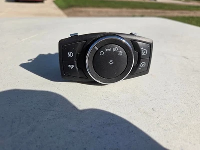 Conjunto de interruptor de faro Ford Explorer 2011-2015 con luz antiniebla CB5T 13006 1-AA Foto 1 de 4