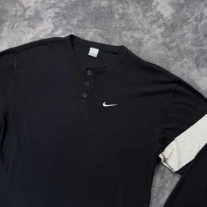 Nike Shirt Mens XL Black Long Sleeve Henley Swoosh Patch Crewneck 3-0 Graphic - Picture 1 of 16