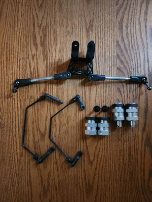 Hpi Baja 5b Steering Assembly Tie rods 1 in Wheel Hex Extenders Silver - Image 1 of 4