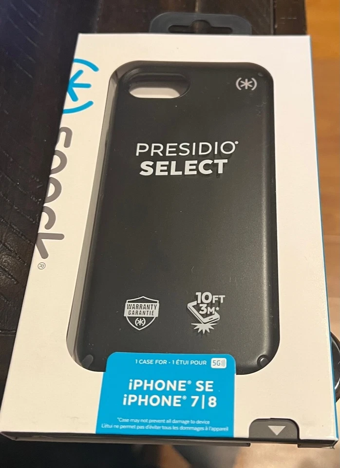 Speck Presidio Select Case iPhone SE 3RD GEN 2022 / SE 2ND GEN 2020 / 8,7 -Black - Image 1 of 1