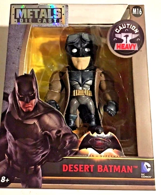 Jada Metals~2016~ DESERT BATMAN ~#M16~ Batman V Superman ~4"Figura~ Nuevo~ Casi Nuevo Foto 1 de 4