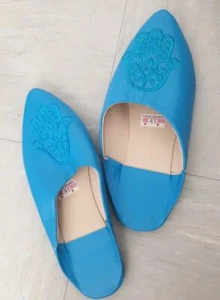 Babouches marocaines main de Fatma bleu turquoises Pointure 41 - Foto 1 di 3