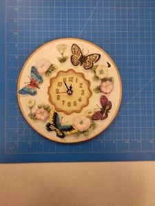 Vintage Butterfly Wall Clock Floral Decor Cottagecore Style Home Accent - Picture 1 of 5