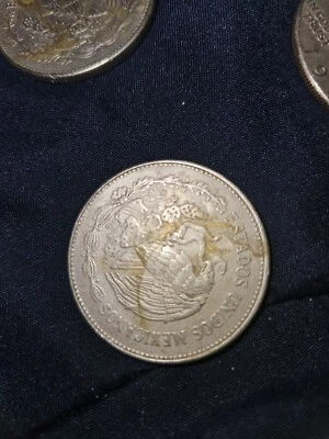 1982 50$ coin from mexico - Image 1 of 4