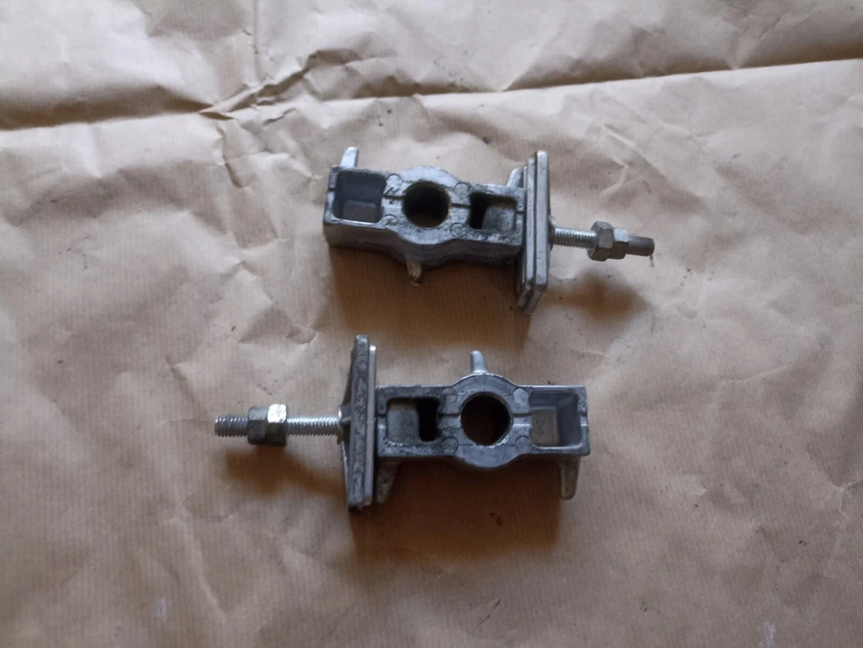 swingarm chain registers swingarm Honda Transalp 650 2006 - Image 1 of 1