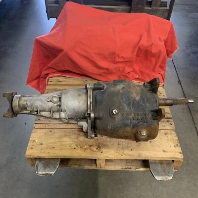 Transmisión Borg Warner T-10 4 velocidades 13-04-065-904 13-04-066-901 13-04-097-901 Foto 1 de 4