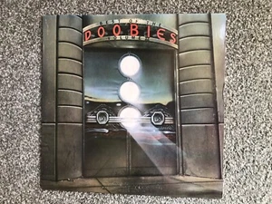 The Doobie Brothers Lp Best Of The Doobies Volume II BSK 3612 W/Lyrics VG Cond - Picture 1 of 9