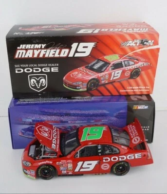 2002 Action Jeremy Mayfield Dodge #19 Diecast Model Nascar  Dodge 1/24 - Image 1 of 4