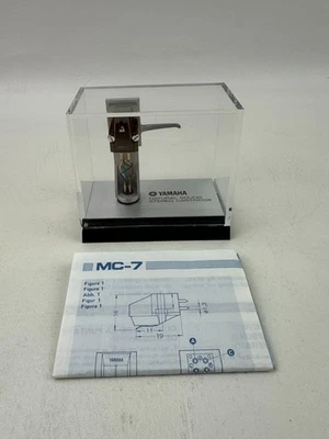 Cartucho estéreo bobina móvil sonido natural Yamaha MC-7 tipo universal con manual Foto 1 de 4