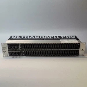 BEHRINGER FBQ3102 2-Channel 31-Band EQ | Grade B - Picture 1 of 5
