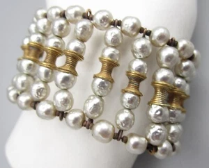 BEAUTIFUL "CLASSIC" MIRIAM HASKELL BAROQUE PEARL BRASS WRAP BRACELET - Picture 1 of 8