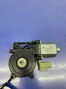 2015 - 2020 FORD F250 OEM REAR WINDOW GLASS SLIDING MOTOR 0130822995 - Picture 1 of 6