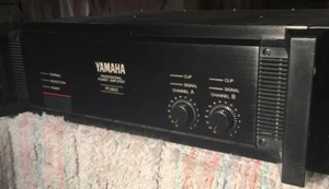 Yamaha PC1602 - Finale di potenza professionale - Afbeelding 1 van 7