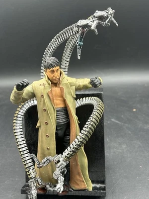 Spider-Man 2 Doc Ock Action Figure Tentacle Attack 6" ToyBiz 2004 (IDK if Broke) - Image 1 of 4