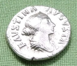 Münze römische kaiserzeit, Silber Denar Faustina II, 2.7g, Denar nach 161 - Bild 1 von 8