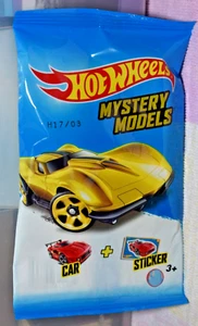 Hot Wheels '63 Corvette Stingray Gold Mystery Models Chase - NIP - H17/03 - Picture 1 of 2