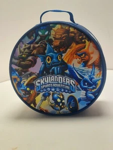 SKYLANDER action figure lot with round soft storage case - Picture 1 of 5