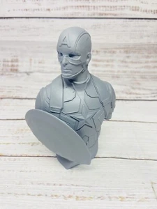 Grundiertes graues Harz Captain America Marvel Bust Modell Actionfigur - Bild 1 von 4