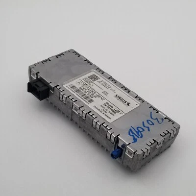 Mercedes W212 E350 С300 SLK250 Sirius Satellite Radio Receiver 2128706489 OEM - Image 1 of 4