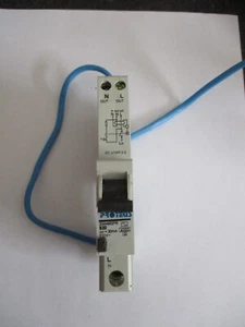 INTERRUPTOR CIRCUITO RCBO PROTEUS B20 20 AMP 30mA 206MBRSPW 6KA de un solo polo - Imagen 1 de 1