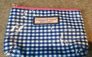 NWOT Vineyard Vines checkered wristlet blue white and pink - Picture 1 of 5