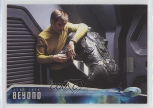 2017 Rittenhouse Star Trek Beyond After securing the alien #23 03hc - Picture 1 of 3