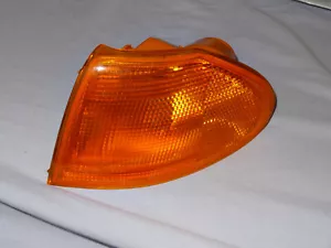 Astra F 1991-94 LH passenger Front Amber Indicator 90421895 new in box genuine - Picture 1 of 3