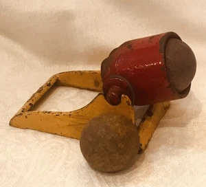 1920’s Kilgore Cast Iron Firecracker Cannon W/2 Original Cannon Balls - Picture 1 of 14