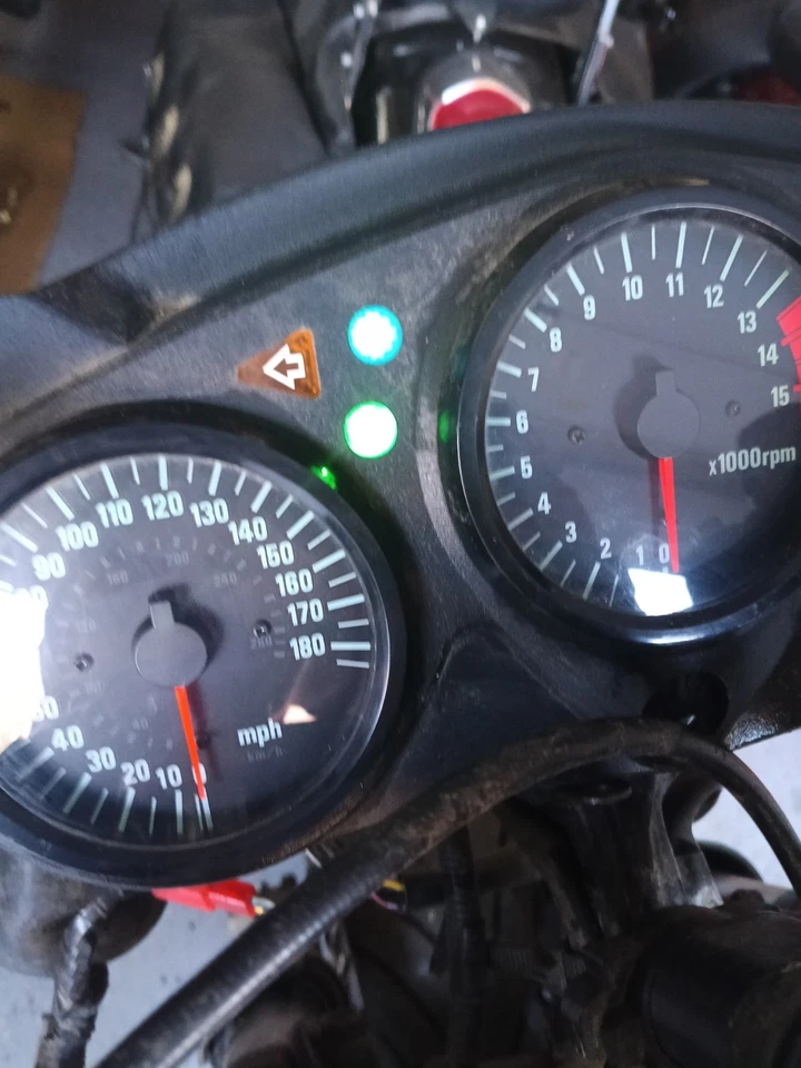 Honda cbr600 F4 cbr 600 1999-2000 velocímetro medidores tablero Foto 1 de 4