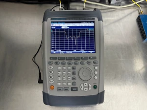 Rohde & Schwarz ZVH8 RF Analizator anteny kablowej 100 KHz- 8GHz 6 miesięcy gwarancji - Zdjęcie 1 z 15