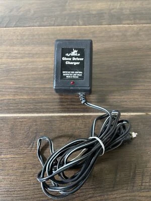 Dynamite Nimh Glow Driver Wall charger - Image 1 of 4