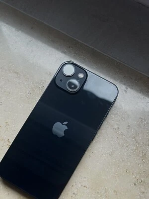 Apple iPhone 13 A2633 - 128GB - Schwarz (O2) (Dual-SIM) - Bild 1 von 2