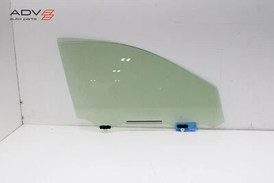 2013 - 2018 丰田 RAV4 前右乘客侧门窗玻璃原始设备制造商 — 第 1/4 张图片