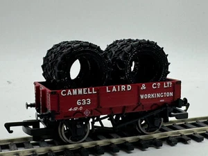 B3813 Custom Tractor tyre Loaded Red Cammel Laird Wagon OO Gauge Used Condition - Picture 1 of 6