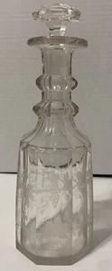 Gorgeous Early Victorian 1870s Etched Paneled Glass Decanter - 9.75”, Sandwich? - Picture 1 of 16
