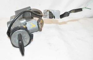 Ignition Switch with Key Without Keyless Entry Fits 10-12 VERSA Hatchback A613 - Picture 1 of 7
