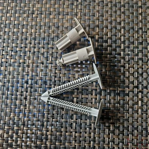 00-04 Dodge Dakota HEADLINER PUSH PINS Set of 2 . Replacement for  6506624AA-004 - Bild 1 von 5